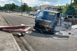 Martinique : le maire de Fort-de-France demande que "les violences en marge des manifestations s'arrêtent"