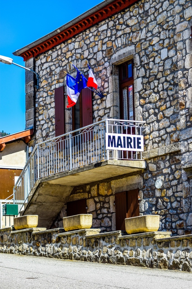 Annulation de la délibération fixant l'indemnité du maire : quelle indemnisation pour la commune ?